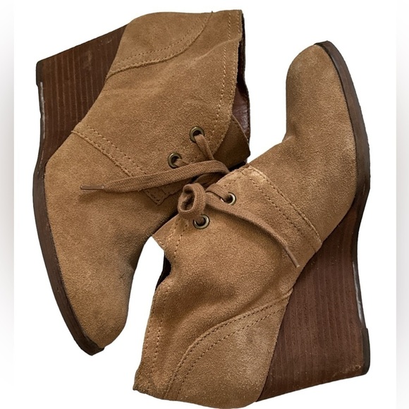 Lucky Brand Sway cognac suede lace up wedge heels booties sz 8 1/2 - Picture 1 of 10